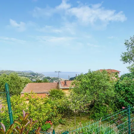 1 Bedroom In Costarainera